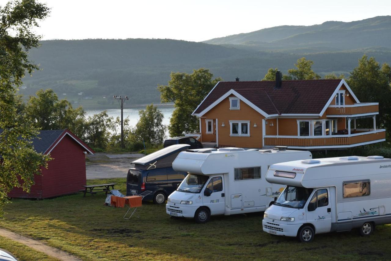 Lundhogda Camping Og Motell Fauske Buitenkant foto