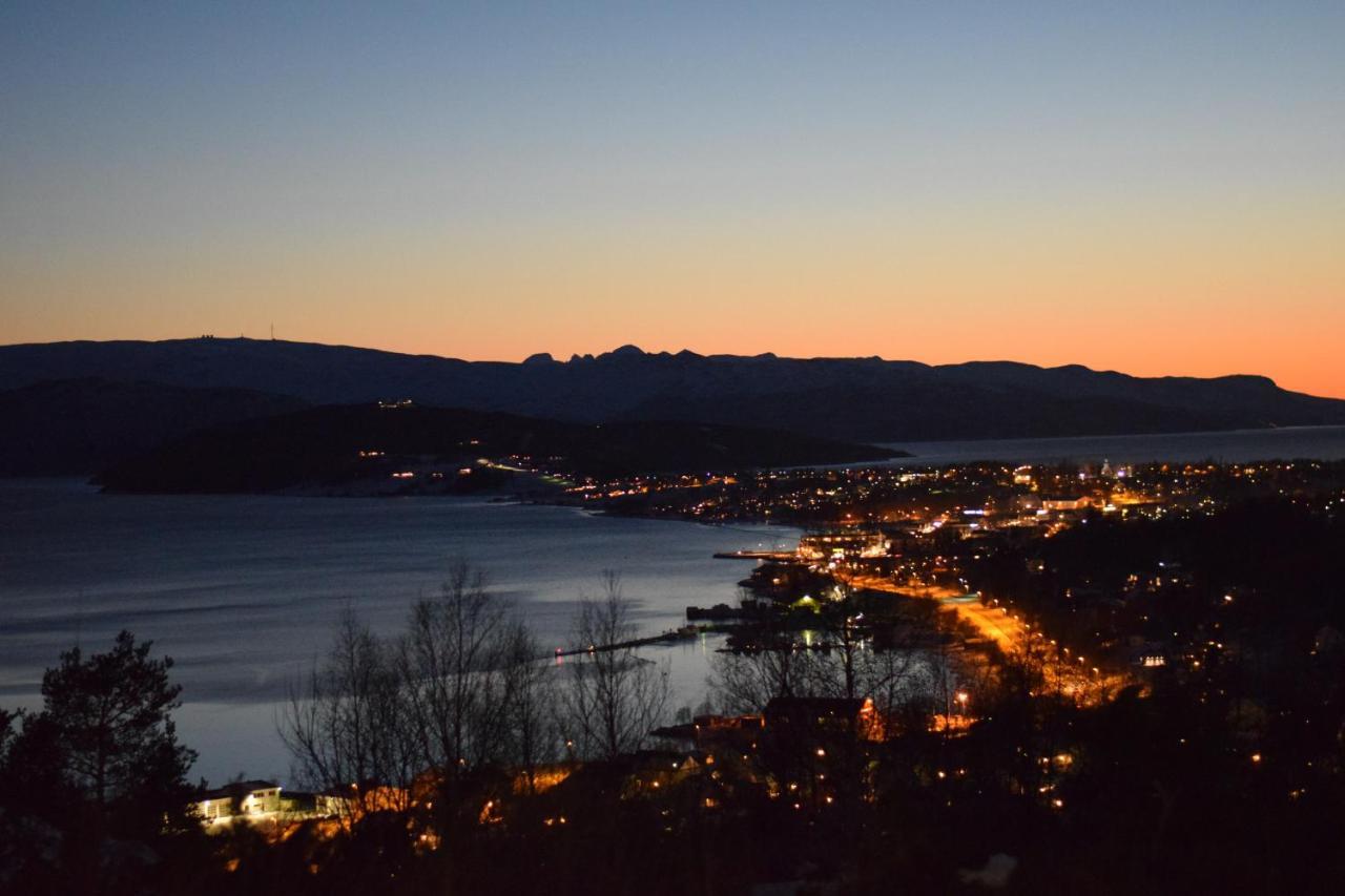 Lundhogda Camping Og Motell Fauske Buitenkant foto